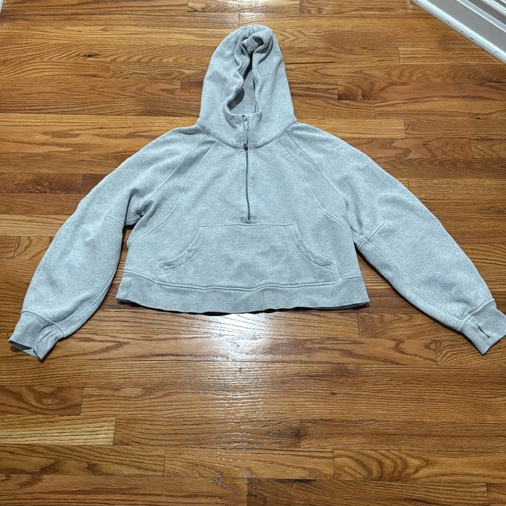 Lululemon oversized scuba XS/S - Picture 2 of 10
